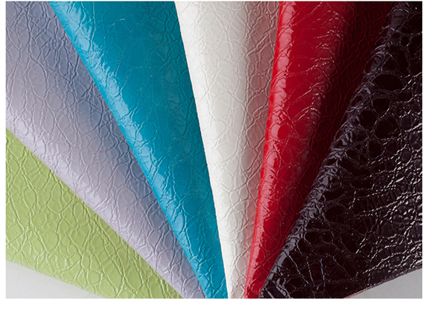 Shiny Scratch Resistant PU coating Synthetic Leather for bags, shoes, sofas and soft decorations  (8).jpg